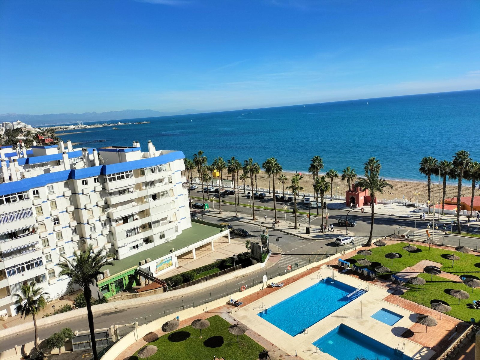 APARTAMENTO PARAÍSO FRENTE AL MAR